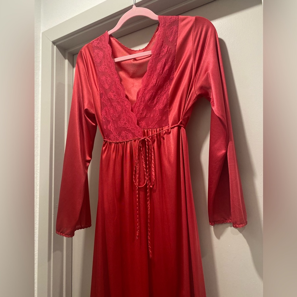 VTG Gilead 70s Fuchsia Hot Pink Deep V-Neck Lace Trim Maxi Wrap Dress Robe - S - Picture 6 of 16